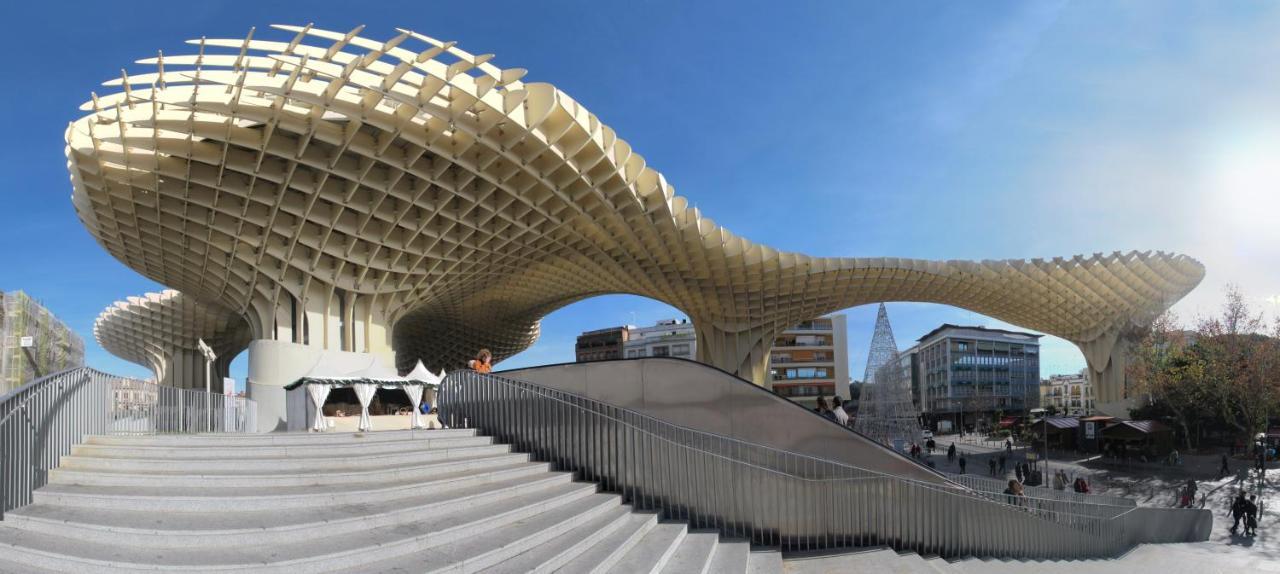 Azahar Metropol Parasol, Parking Gratis Para Coches Medianos Sevilla Buitenkant foto